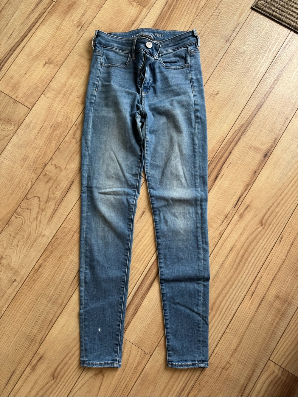 American Eagle Skinny Jeans - 6 LONG